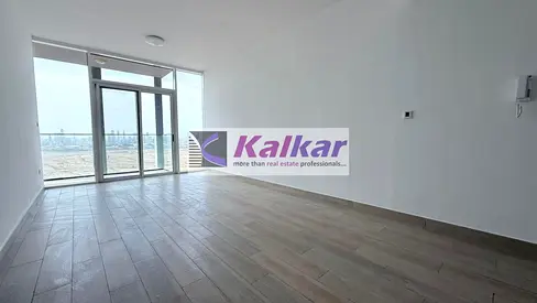 Spacious 1 B/R | Higher floor | Available