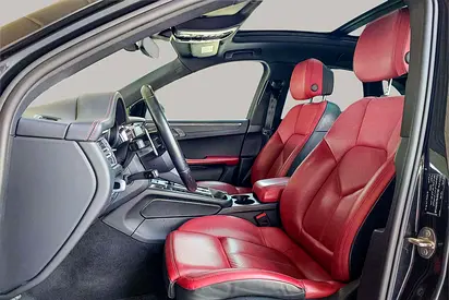 2022 Porsche MACAN 缩略图 11