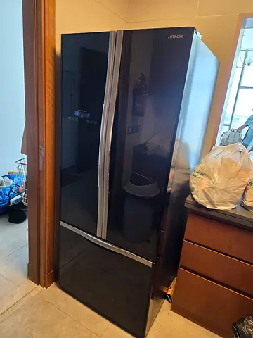 Hitachi French Door Glass Body Refrigerator