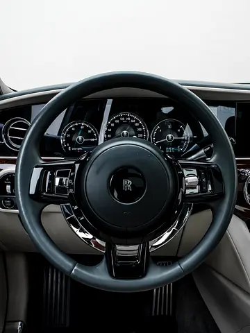 2021 ROLLS-ROYCE GHOST — миниатюра 15
