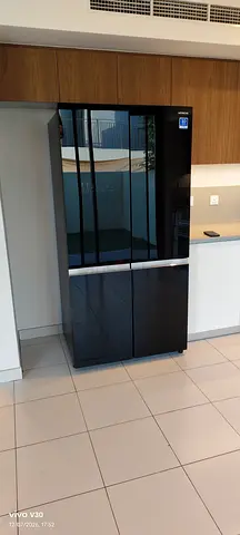 Free delivery Hitachi 4-Door French Door Refrigerator - Black Glass, Excellent Condition