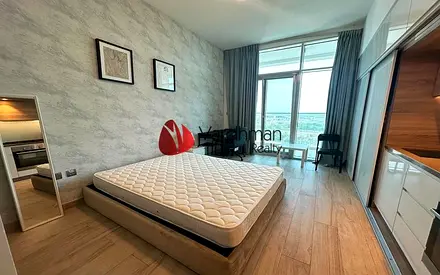 Fully Furnished | Vacant/Ready to Move | Mid Floor