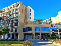 Spacious 3-Bedroom Apartment | Mid Floor | Furnished