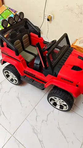 Kids Jeep toy for sale. 4 wheel motor with remote and rubber tyre