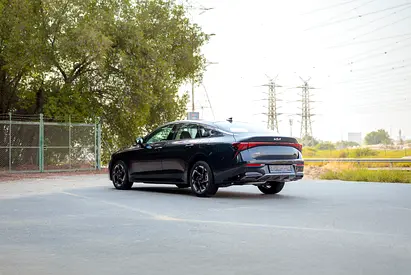 صورة 5 لـ 2024 KIA K5