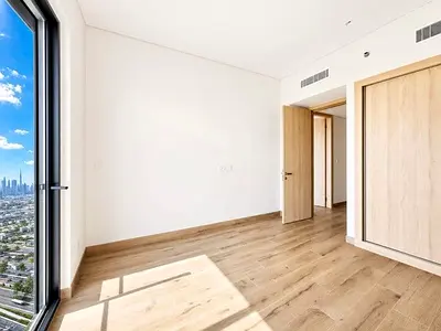 Brand New | Vacant | Villa & Burj Khalifa View