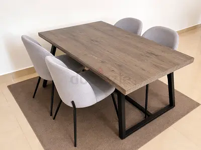 Wooden Dining Table with 4 beautiful Chairs - Modern Set