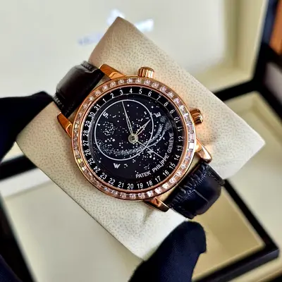 ✅✅Available now 🔥🔥🔥 Patek Philippe🤩super master Swiss movement with original box 😍