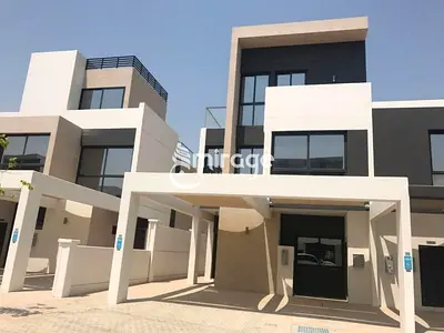 Ready To Move | 5BR Villa | Family Home