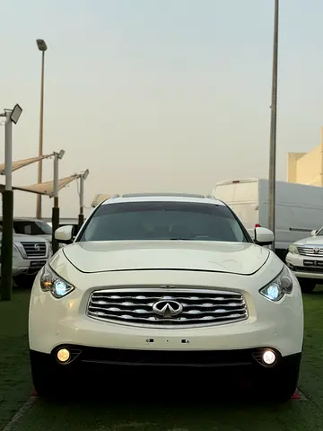2011 Infiniti FX45/FX35 照片 2