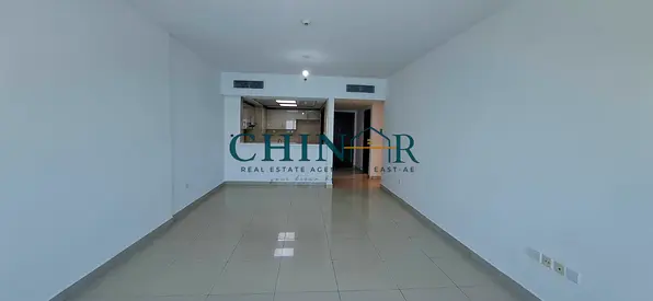 Spacious High-Floor 3BR Apartment | Bright lay-out | Full Amenities | Call us today!