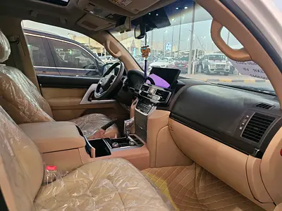 2015 Toyota LAND CRUISER 照片 8