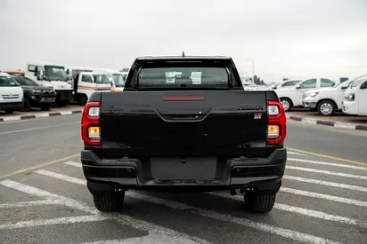 2026 Toyota HILUX 照片 5