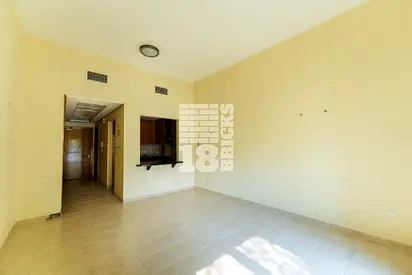 Spacious Vacant Studio | Ready to Move in