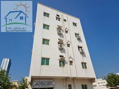 700 SQFT 1 BEDROOM HALL FOR OFFICE / STAFF MAIN ROAD