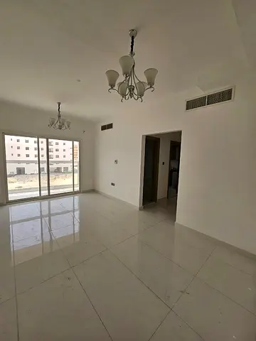 صفقة مميزة  |  موقع حيوي | سهلة الوصول | قريب من جميع الخدمات | جاهز التسليم