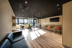 Vacant | Furnished | Ready for Business