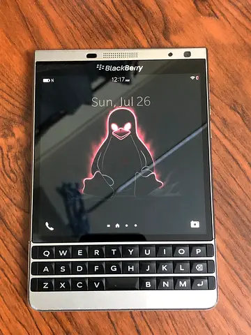 BlackBerry Passport Silver Blackberry OS phone (Sim Not working )