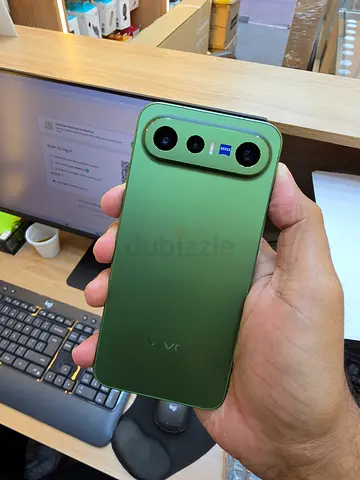 Vivo X300 FE