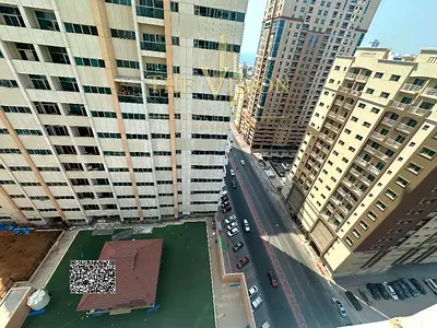 2bhk For rent Closed kitchen with garden view