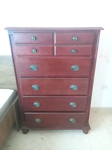 Chester drawer for sale perfect condition