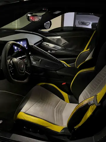 صورة 10 لـ 2021 Chevrolet CORVETTE