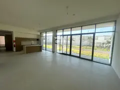 Single Row | 5 Bed Elevated Villa with Driver Room