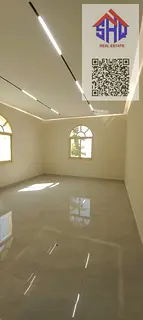 Ground floor villa for rent in Al mowaihat with roof