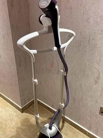 Standing Garment Steamer - Good Working Condition