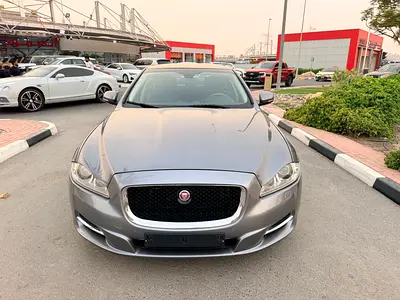 صورة 2 لـ 2015 Jaguar XJ