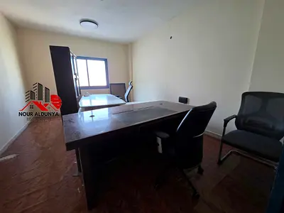 PRIME LOCATION. FULLY FITTED OFFICE. BOOK NOW