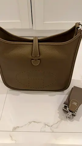 Hermès Evelyne III PM Etoupe Crossbody Bag – VIP Mirror 1:1