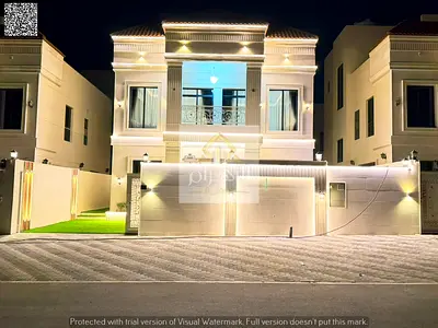 Luxury classic villa with 4 master bedrooms | Opposite the mall | Ready to move in or invest | Free