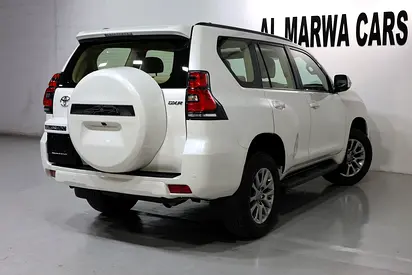 صورة مصغرة 3 لـ 2021 Toyota PRADO