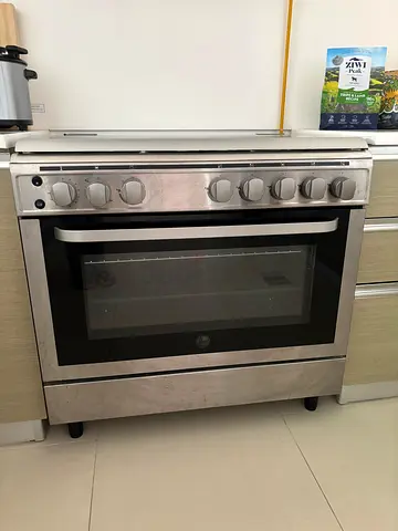 Oven