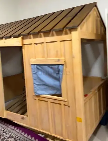 Wooden Kids Playhouse Bed with Roof — Good Condition
