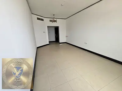 شقه غرفه وصاله تكييف مركزي اطلاله مفتوحه مساحه واسعه صيانه مجانيه باركن رملي متوفر تسهيلات بالسداد صف اول من الكورنيش