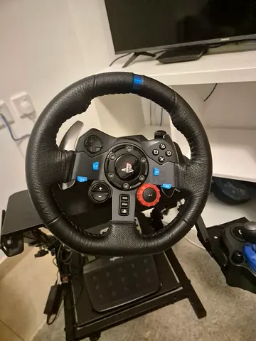 LogitecG29 Racing Wheel and Pedals with Wheel Stand - Good Condition