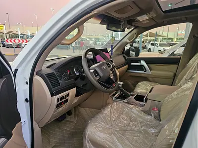 2015 Toyota LAND CRUISER 照片 9