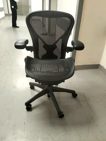 Herman Miller Aeron chair for selling.good condition only little use