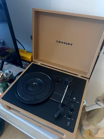 Crosley Portable Record Player Turntable (Suitcase Style) - Good Condition