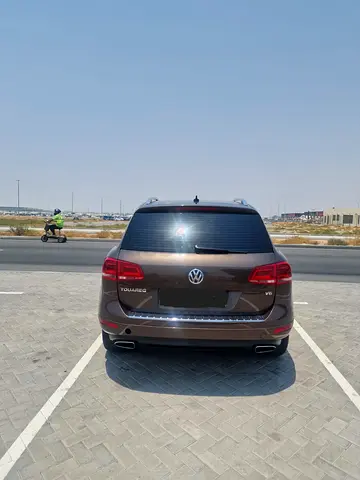 Volkswagen Touareg 2015 GCC | Highline | Panoramic | Camera | 130,755 KM