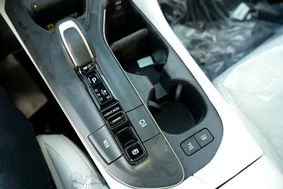 2023 Toyota CROWN 照片 15