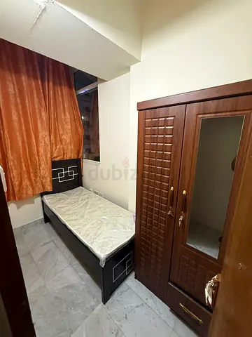 FULLY FURNISHED PARTITION ROOM AVAILABLE