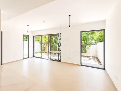 Single Row | Vacant Soon | Well Maintained