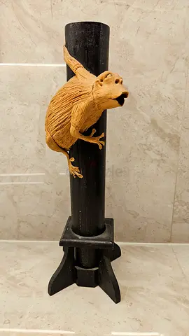 Hand-carved wooden lizard Incense stick holder