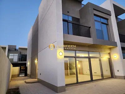 5BR+Maidroom | Luxurious Villa | Prime Location
