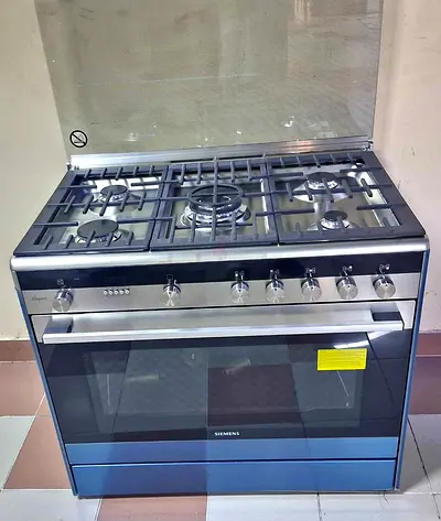 Siemens IQ700 Top Gas Oven Electric Digital Cooking Range Sam Like New condition 90cm