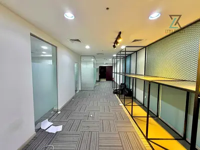 FITTED OFFICE | PRIME LOCATION | PANTRY & BATH