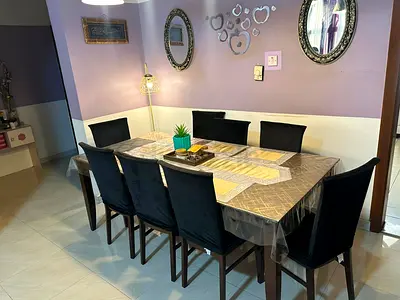 Complete Dining table with 8 upholstered chairs